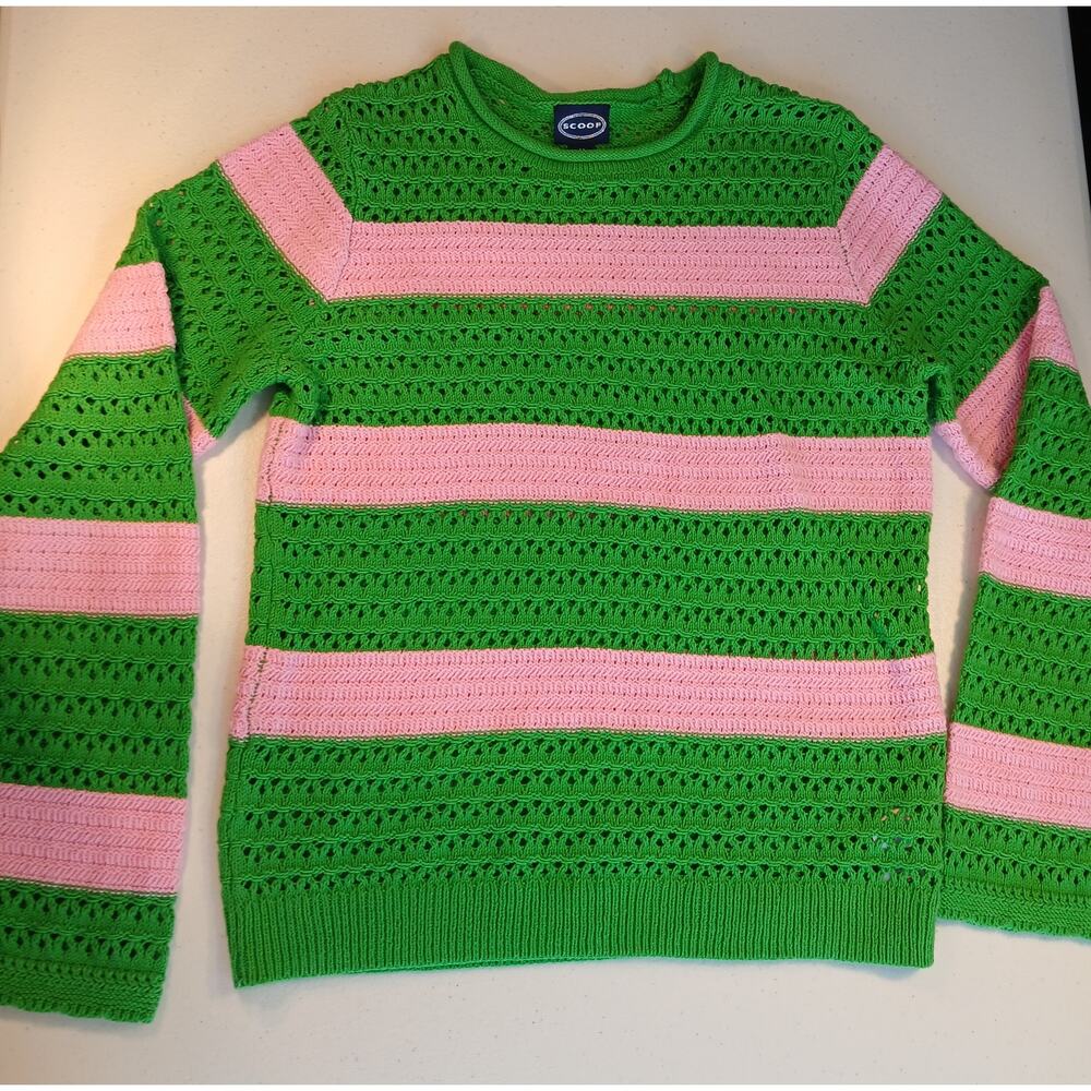 Scoop pink and green summer lite sweater size M so girly and grungy